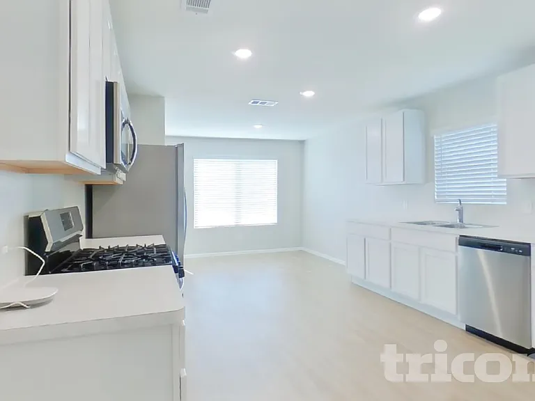 18613 Rosehill Prairie Dr — Photo 9