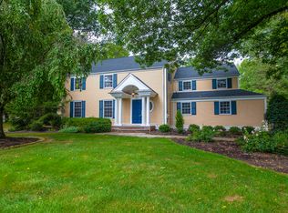 85 Fieldstone Dr, Basking Ridge, NJ 07920
