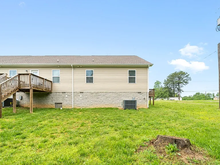 1709 Evans Rd #A — Photo 18