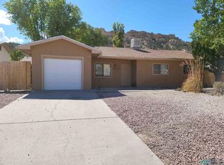 3620 Zia Dr, Gallup, NM 87301