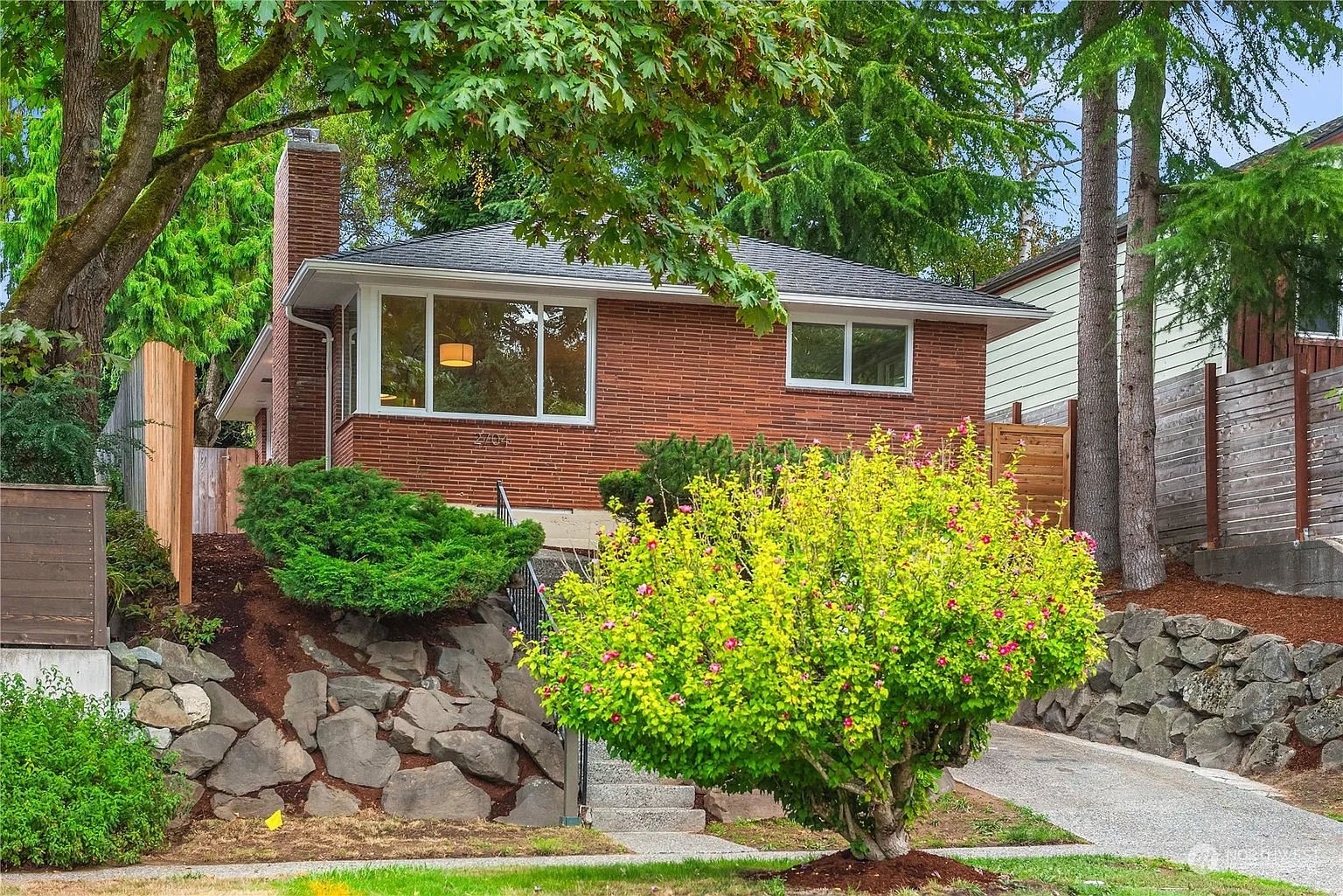 2704 49th Avenue SW photo 1