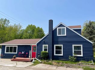 8111 Saint Clair Hwy, Casco, MI 48064