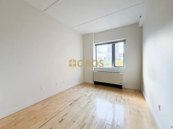 1810 3rd Avenue image 5 of 11