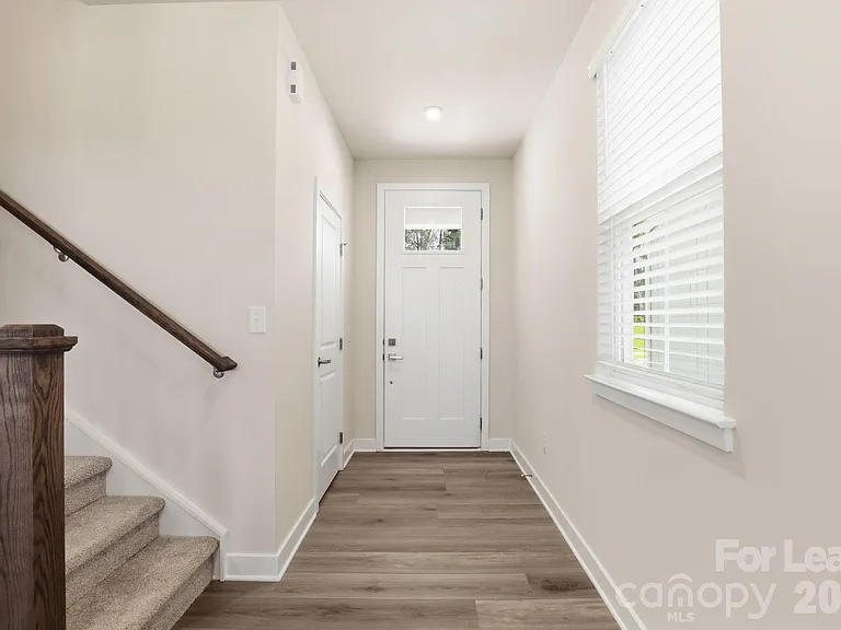 862 Heathway Dr — Photo 11