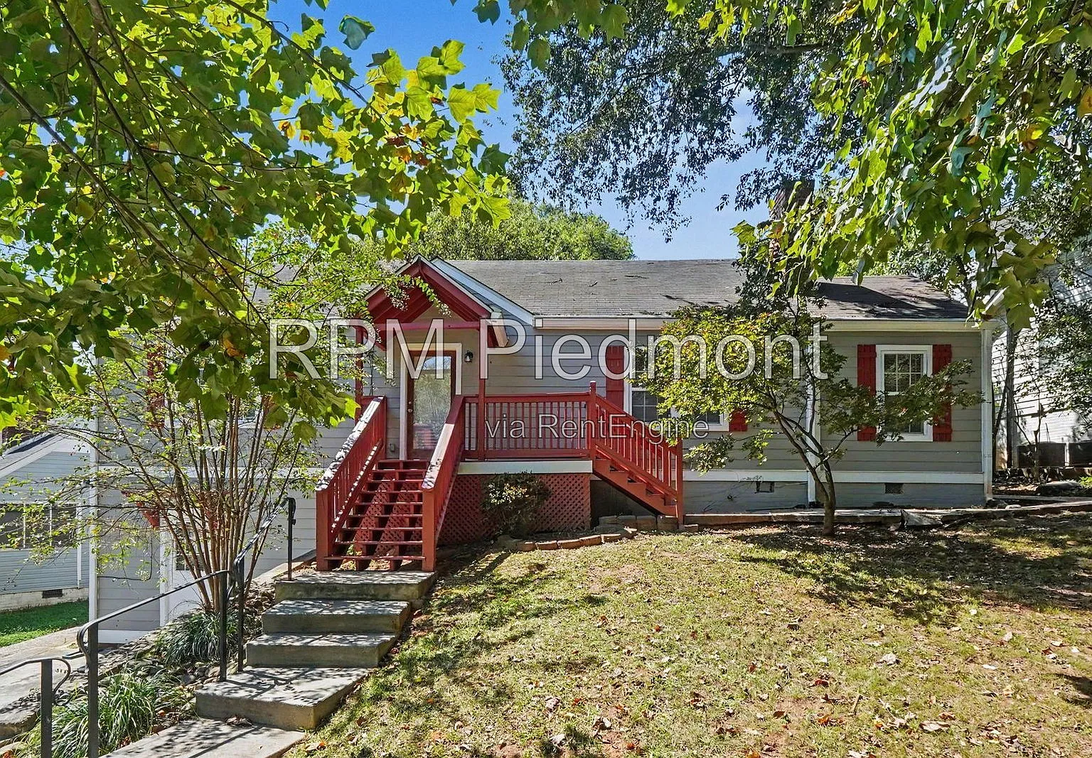 3 bed, 3.0 bath, 1400 sqft, $2,450 — Photo 1