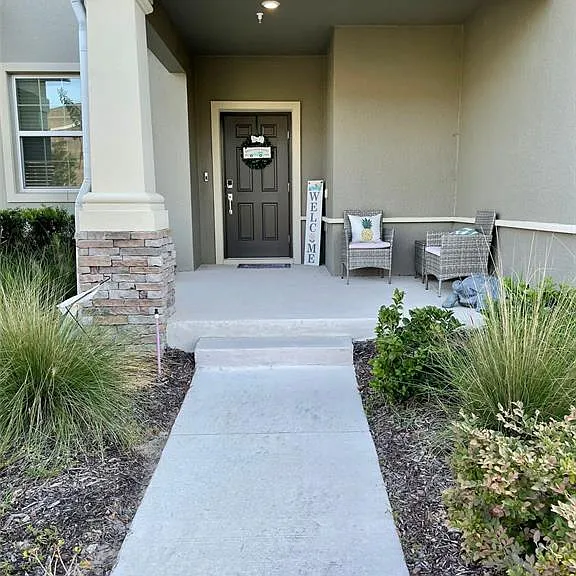 3120 Aqua Virgo Loop #37 — Photo 2