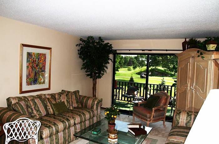 2BR living room
