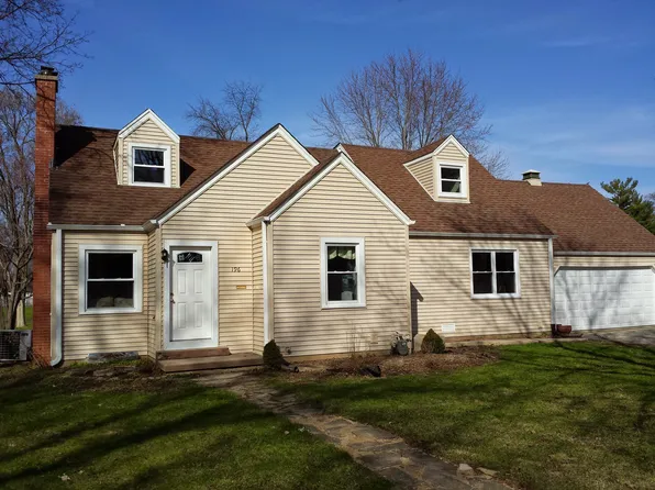 196 Rosedale Ave, Crystal Lake, IL 60014