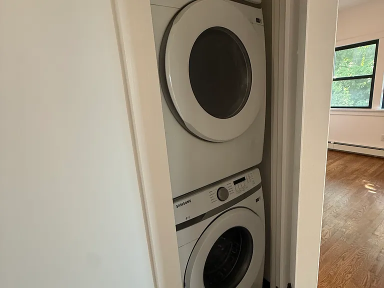 40 Sterling Ave #1 — Photo 12