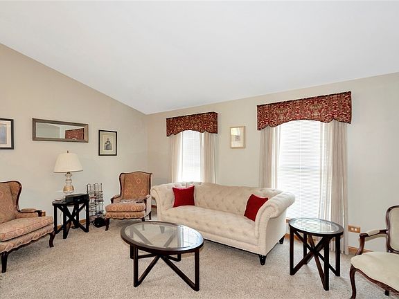 3rd image of 1707 Waterman Ct