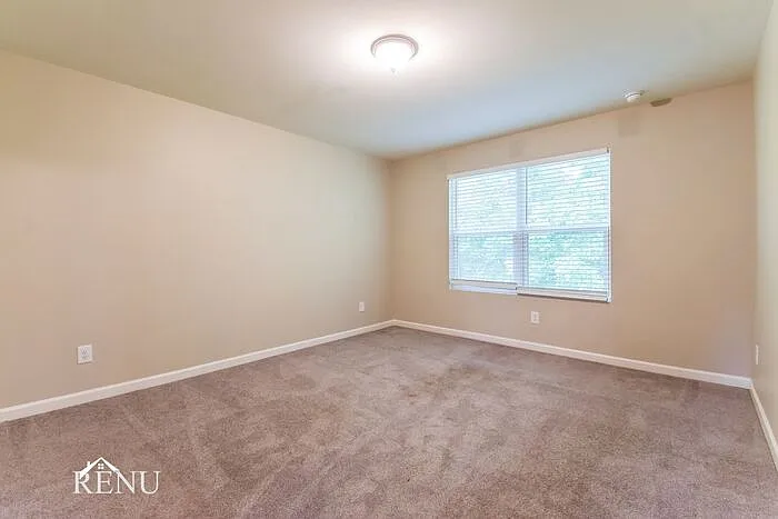 3131 Journal Ct — Photo 10