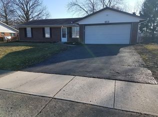 653 E Schrock Rd, Westerville, OH 43081