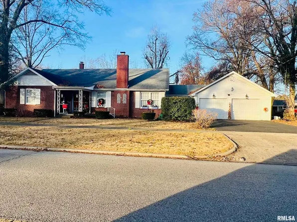 616 S Lincoln Blvd, Centralia, IL 62801