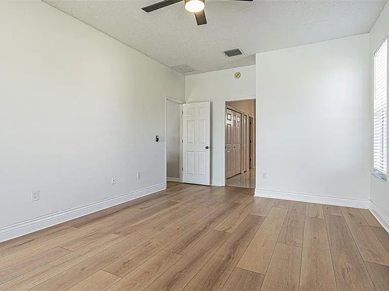 27226 Sea Breeze Way — Photo 33