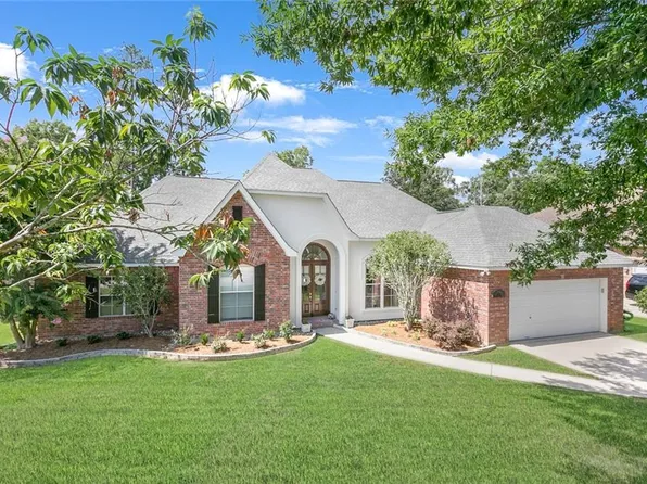1344 Stillwater Dr, Mandeville, LA 70471
