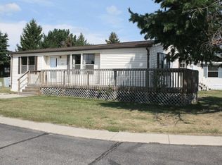 130 Evergreen Rd, Flint, MI 48506