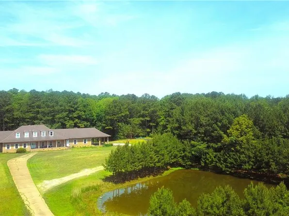 1981 Cobham Wharf Rd, Surry, VA 23883