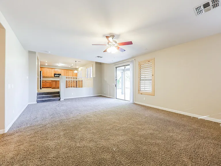 7064 W Antelope Dr — Photo 10