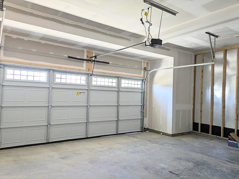 9013 Hawk Hill Way — Photo 36