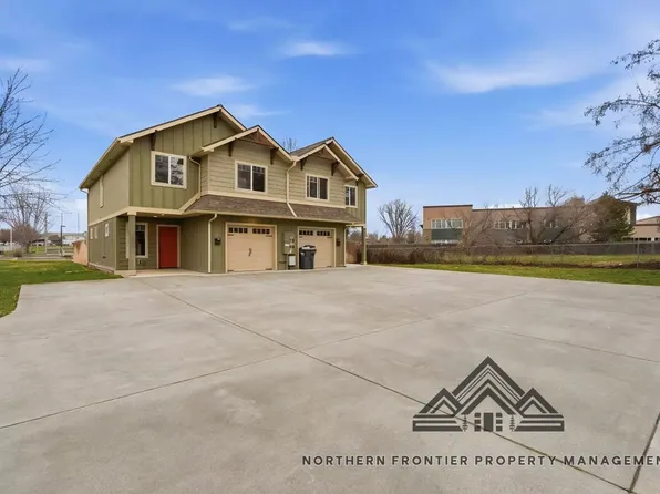 Whit218, 218 E Whitman Dr #1, College Place, WA 99324