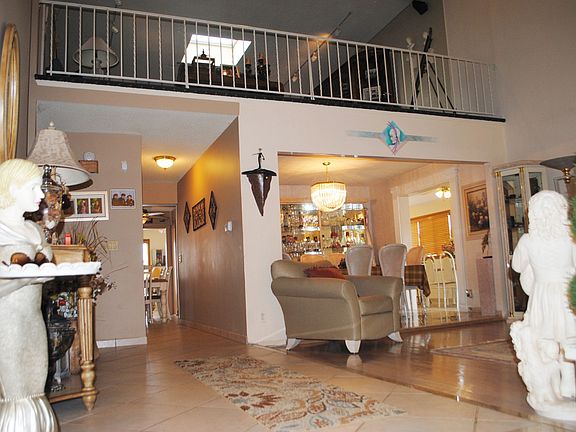 3rd image of 420 Stobe Ave