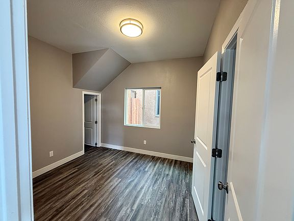 4th image of 2305 Calle Serena
