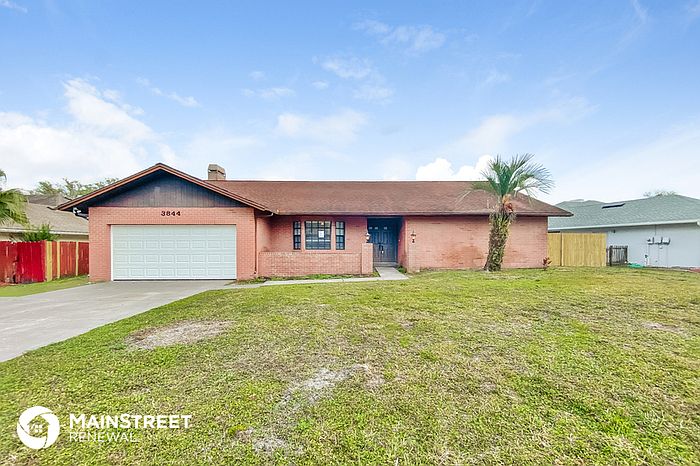 1st image of 3844 Parkway Blvd