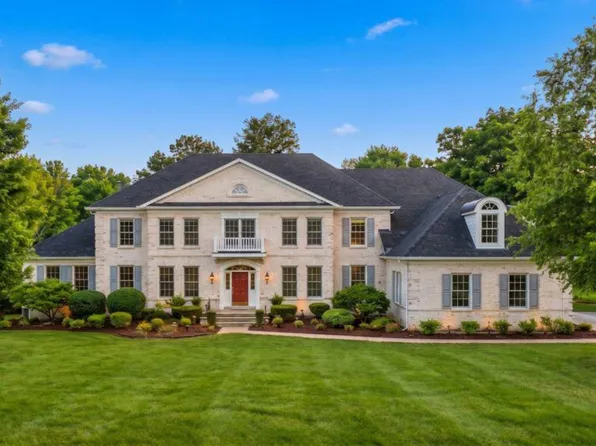 40911 Alysheba Dr, Leesburg, VA 20176