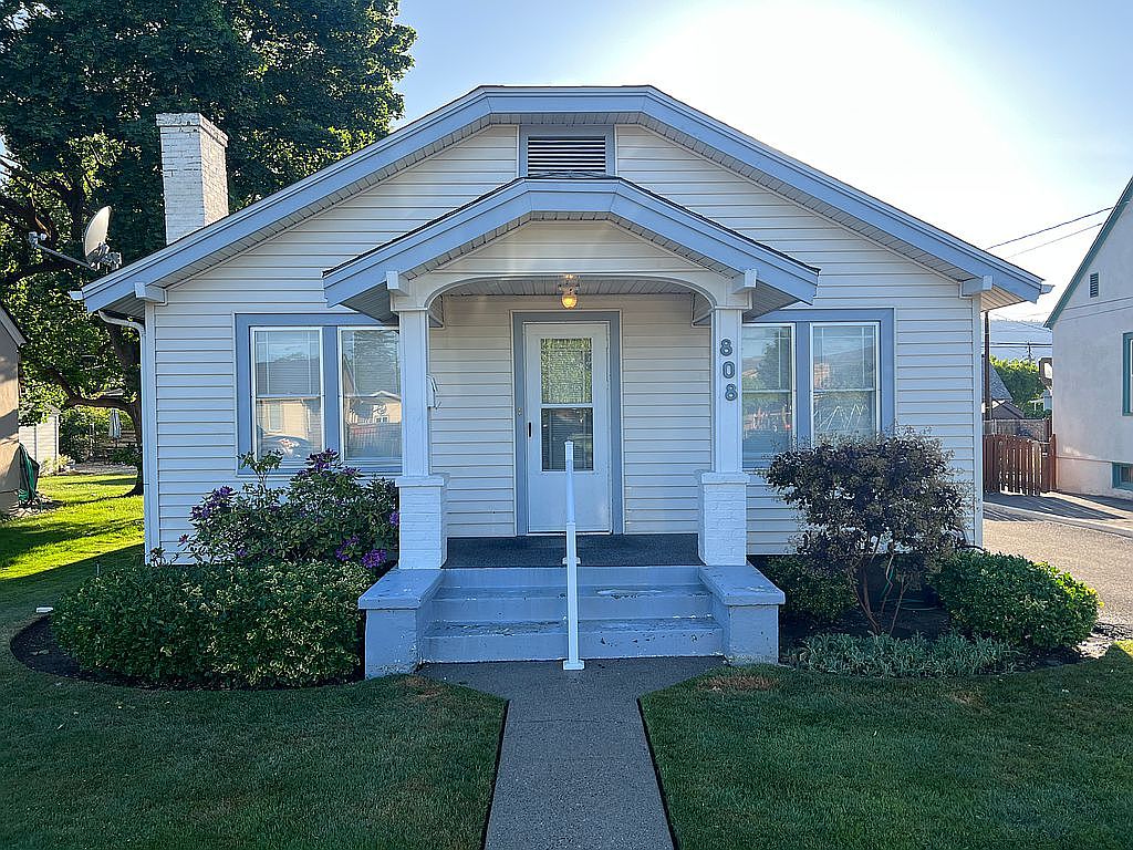 808 Kittitas St, Wenatchee, WA 98801 Zillow