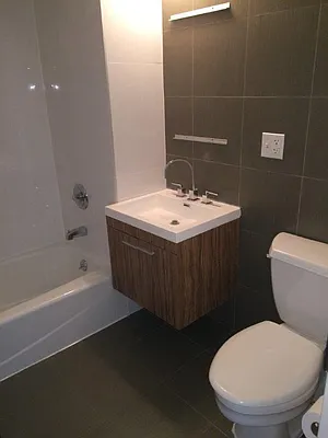 Rented by Tri Boro Terrace Realty | media 16