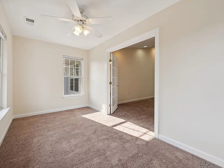 929 Morreene Rd #C31 — Photo 21