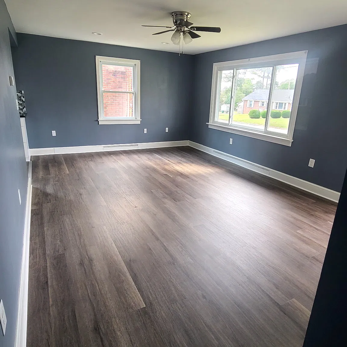 3 bed, 1008 sqft, $1,800 — Photo 3