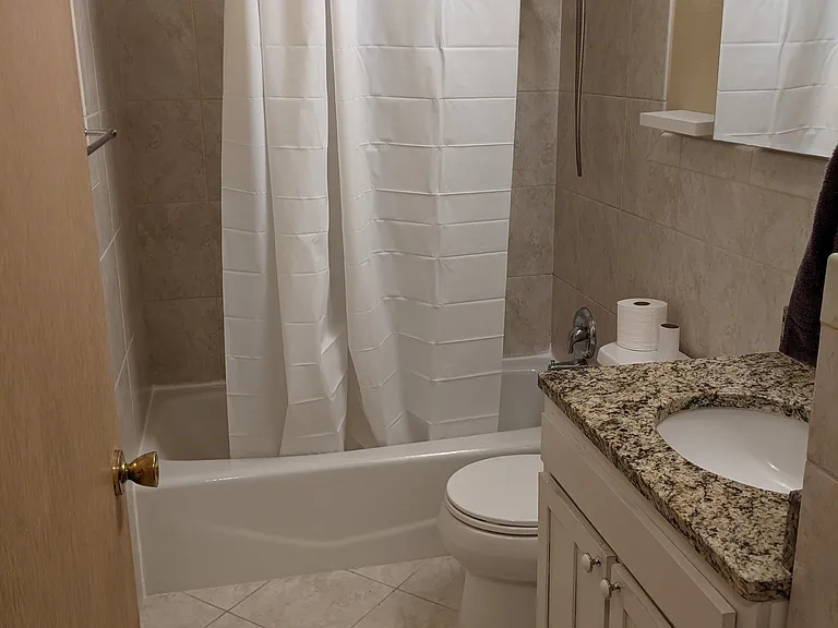 6343 Mackenzie Ct — Photo 6
