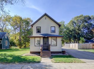 1322 1st Ave NE, Faribault, MN 55021