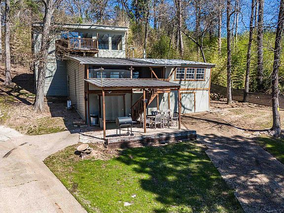 2nd image of 489 & 499 Ferrils Point Rd