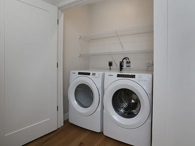 The-James-Apartments (32)