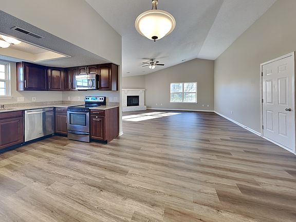 3rd image of 20678 Bearsdale Way