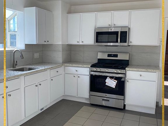 5th image of 236 S 31st St