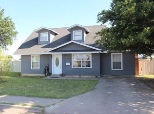 1513 S Allen Ave, Monahans, TX 79756