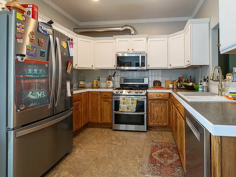1655 Gray Hawk Ct — Photo 7