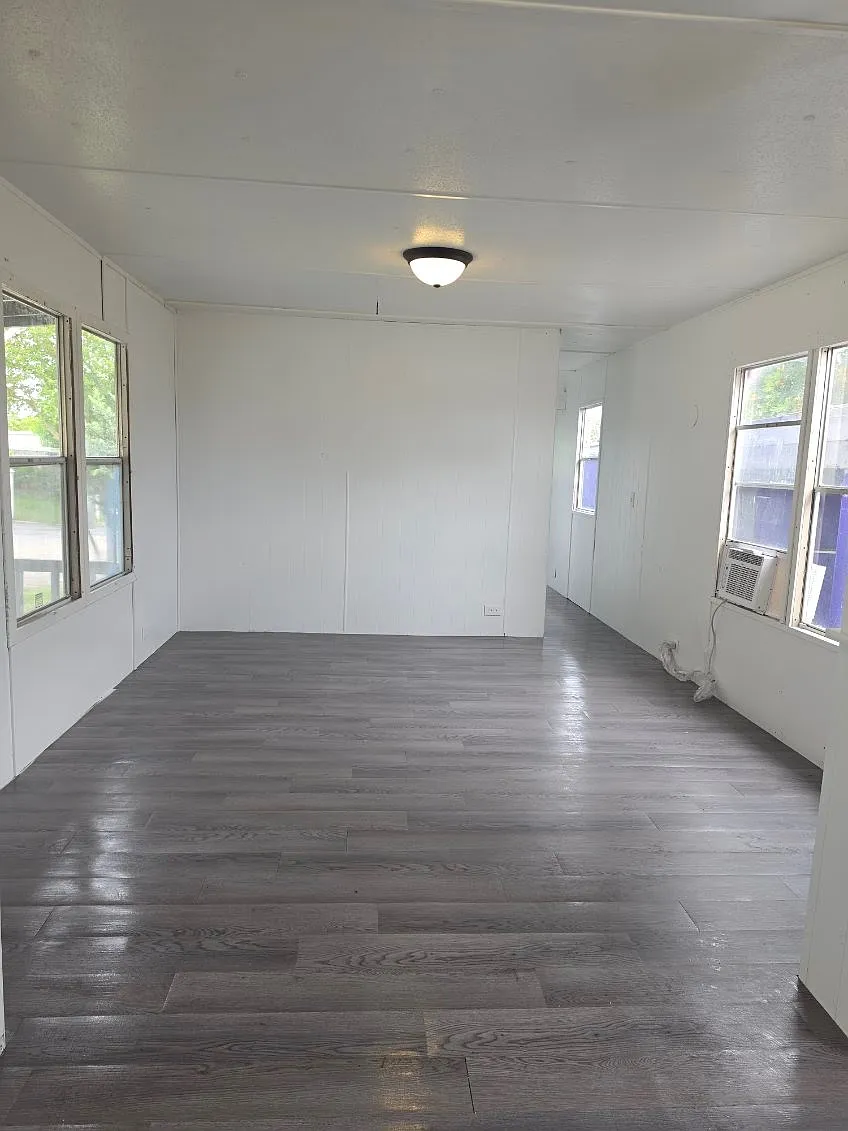 2 bed, 750 sqft, $1,500 — Photo 4