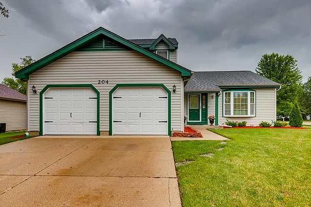 1st image of 204 Somerset Dr