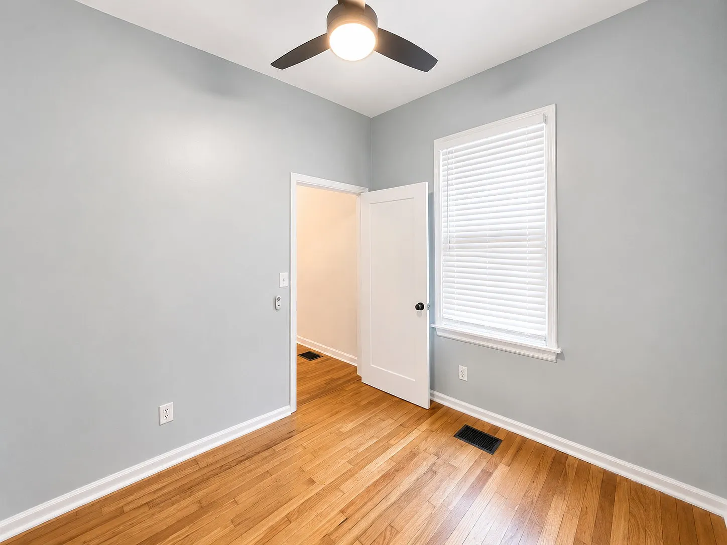 Martha Street Duplex — Photo 2