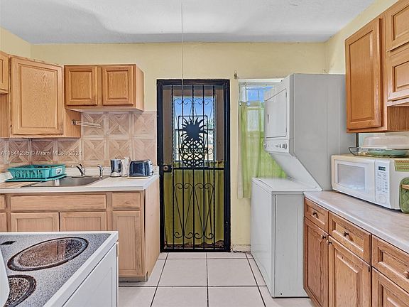 5th image of 2440 NW 155th Ter