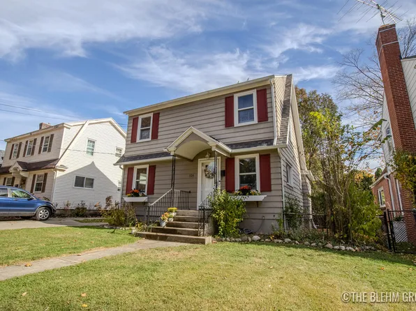 120 Baynton Ave NE, Grand Rapids, MI 49503