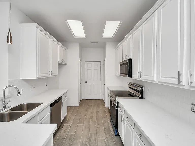 16850 Brooktondale Ct — Photo 16