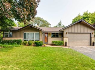 3610 98th Pl, Pleasant Prairie, WI 53158