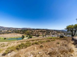 3824 Skyfarm Dr, Santa Rosa, CA 95403
