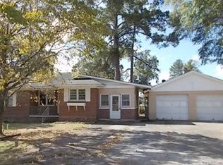 214 Virginia Ave, Millen, GA 30442