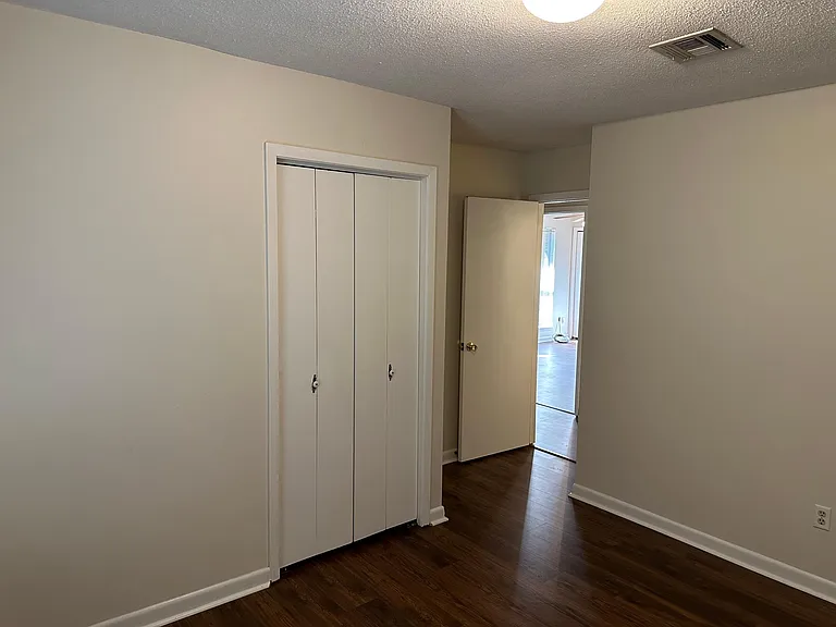 103 Denier Dr — Photo 10